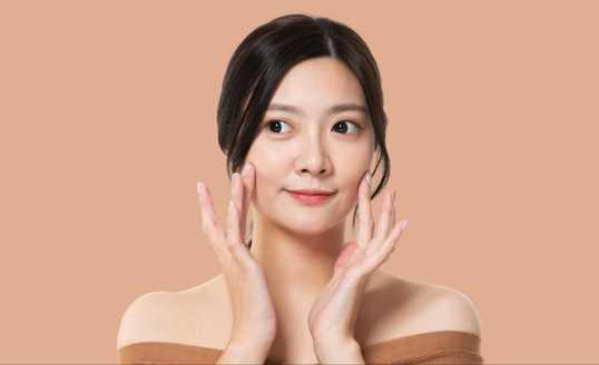 7 Jenis Skincare yang Wajib Dipakai Sebelum Umur 30