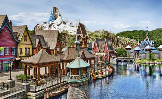 Pertama di Dunia, World of Frozen Buka di Disneyland Hongkong