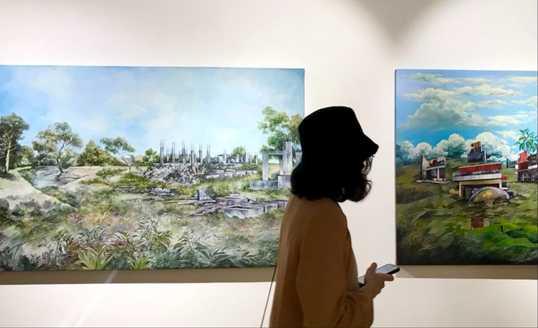 UOB Persembahkan Pameran ‘In Another Land’ Karya Prabu Perdana
